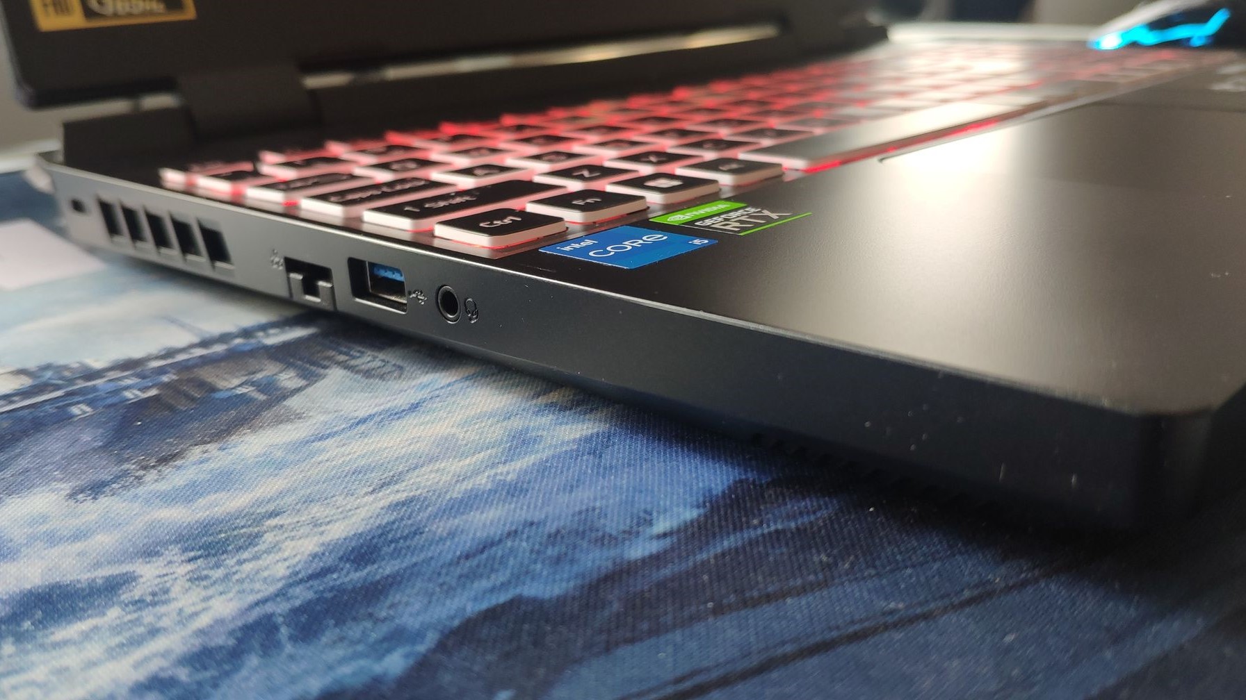 acer_nitro_5_recenzja_33_