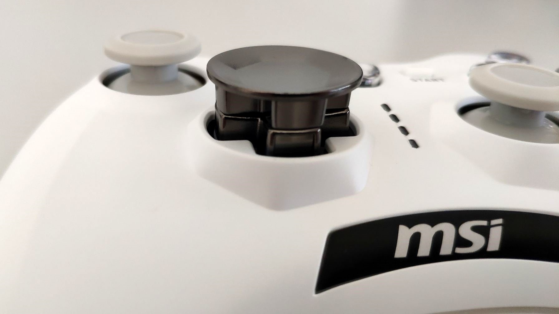 MSI_FORCE_GC30_V2_WHITE_recenzja_37_