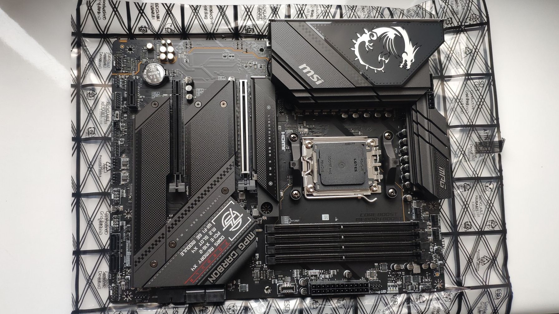 MSI_MPG_B650_CARBON_WIFI_recenzja_4_