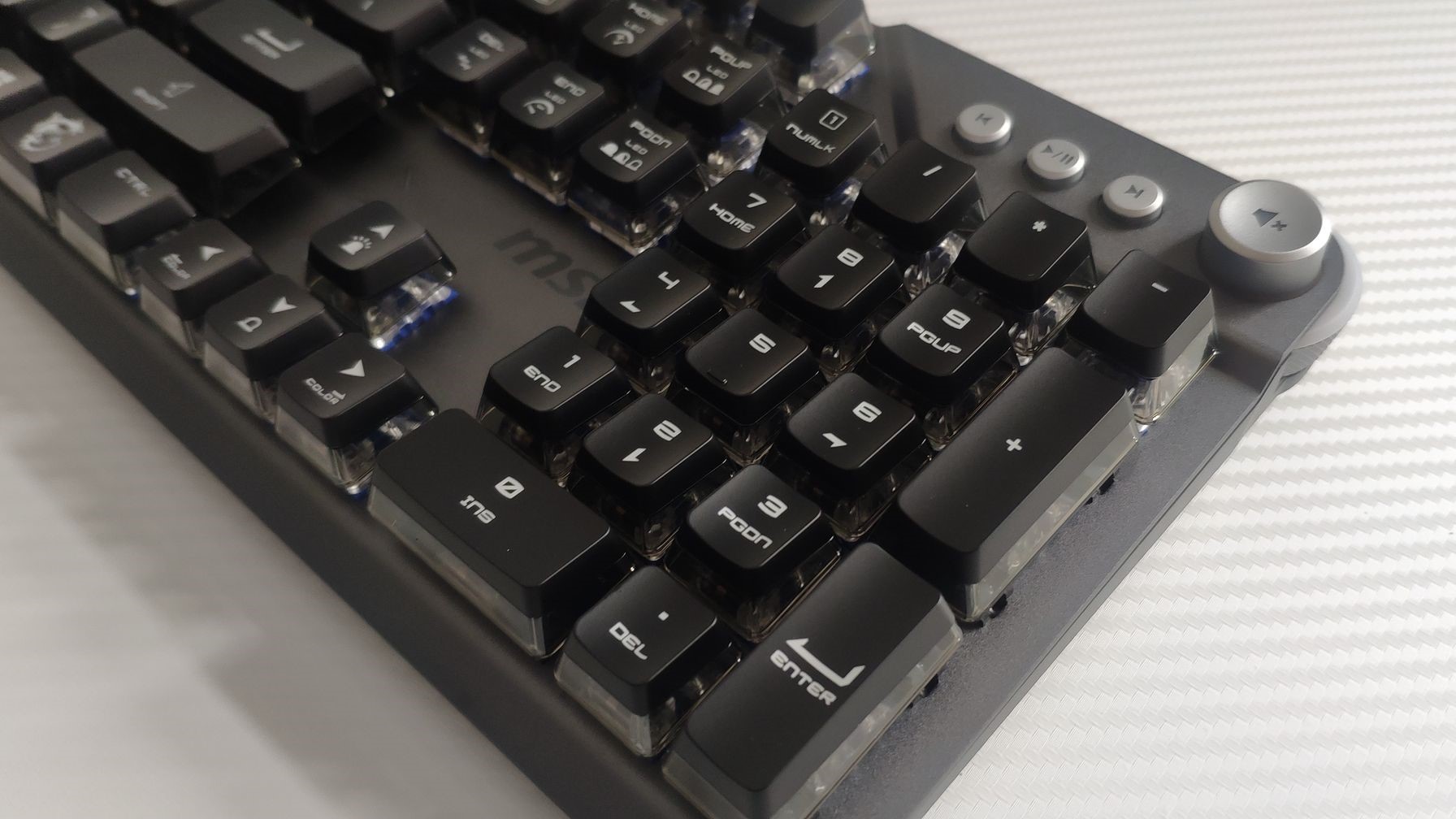 MSI_VIGOR_GK71_SONIC_Blue_recenzja_19_