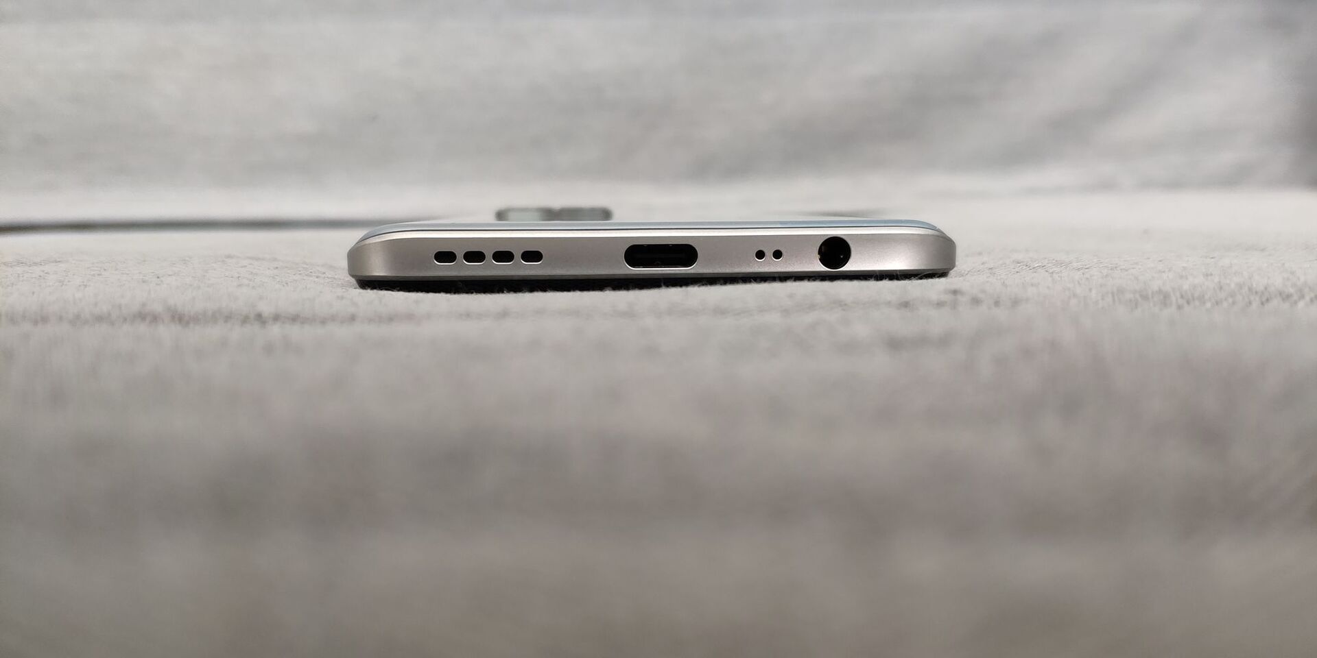 1_realme_8_19_