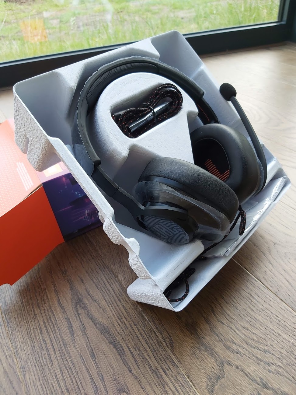 jbl_1